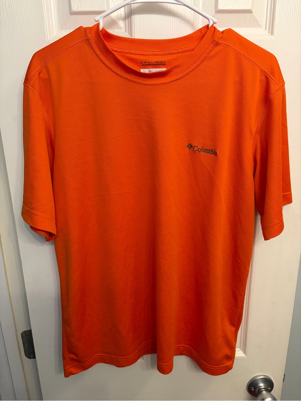 Columbia Men's Short-Sleeve Performance Tee — Bright Orange